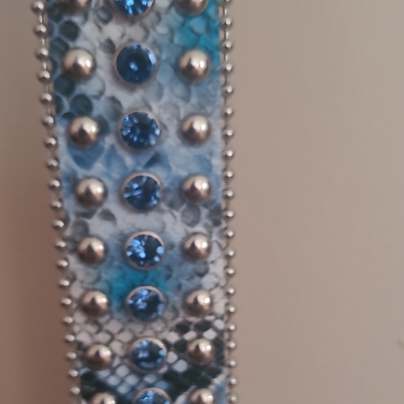 Blue and Silver Rhinestone Belt - Picture 2 of 6